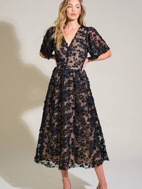 NWT Flying Tomato Woven Lace Midi Dress